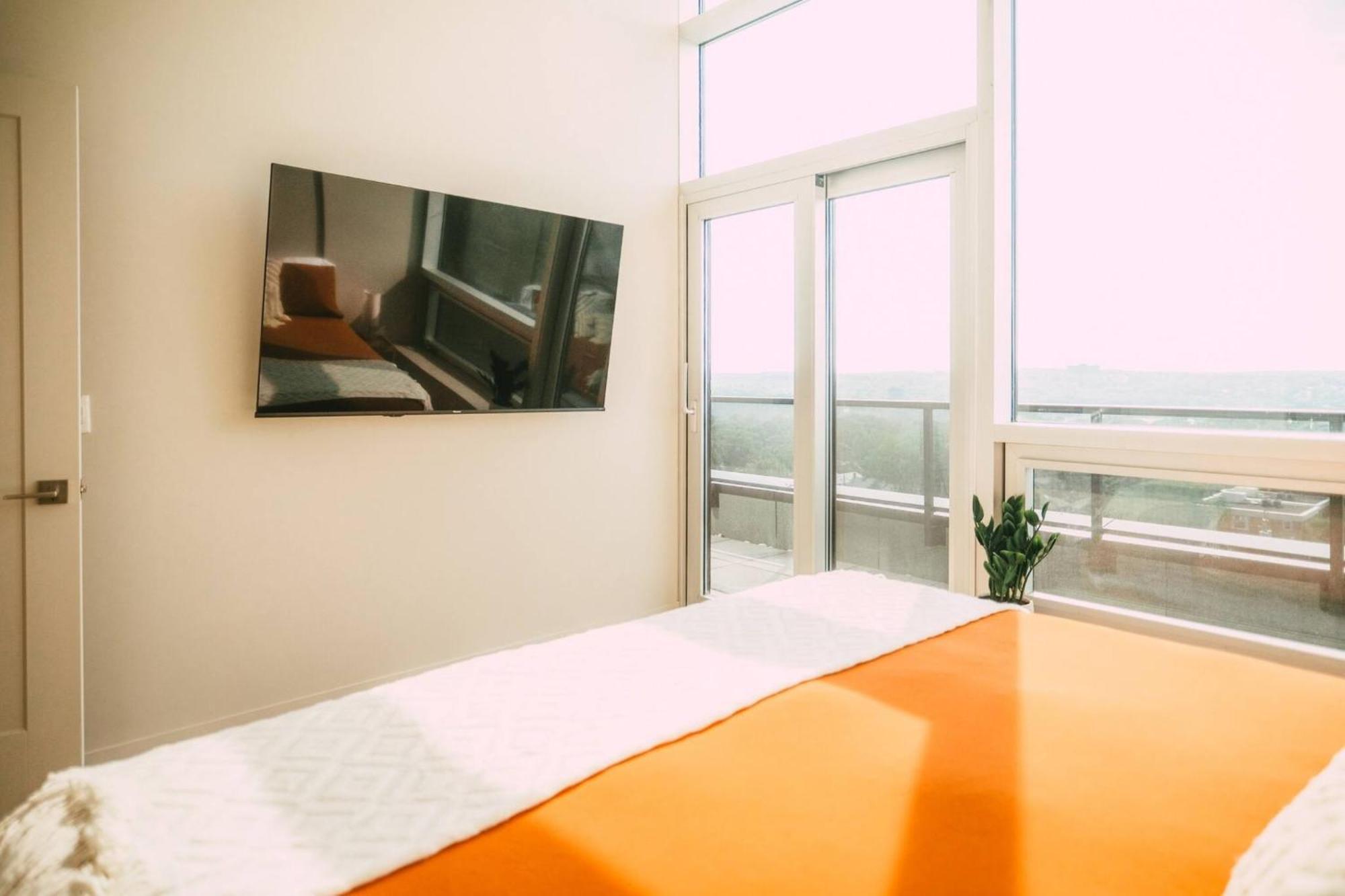 New - Luxury 2Br Penthouse Apt In Central Halifax Exterior photo